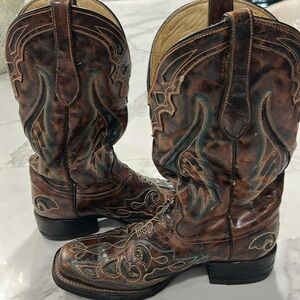 Corral Honey & Teal Overlay Square Toe‎ Women’s Western Boots. Size 8M